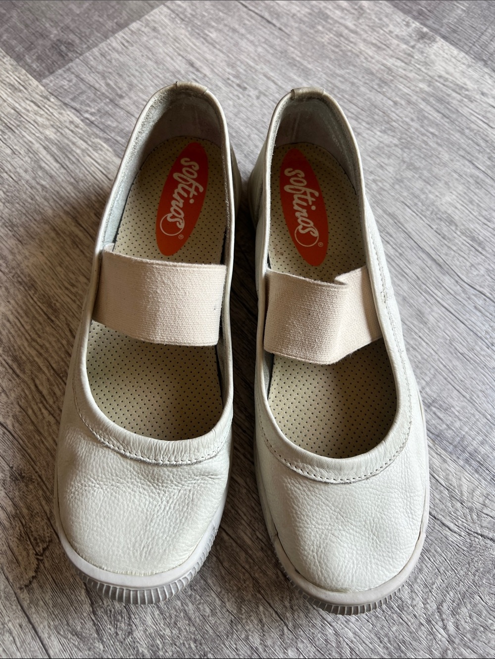 Softinos by Fly London Ion Leather Mary Jane Sneaker Flats Women 38 US 8